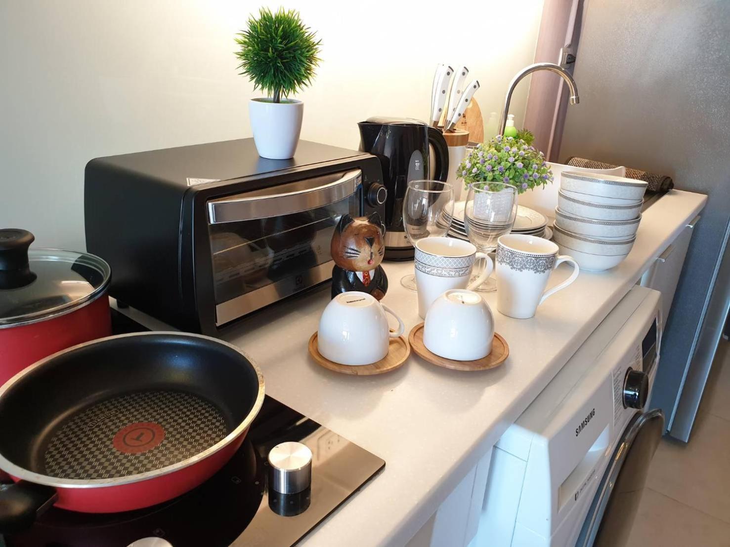 The Astra Chiang Mai Family Room Екстериор снимка