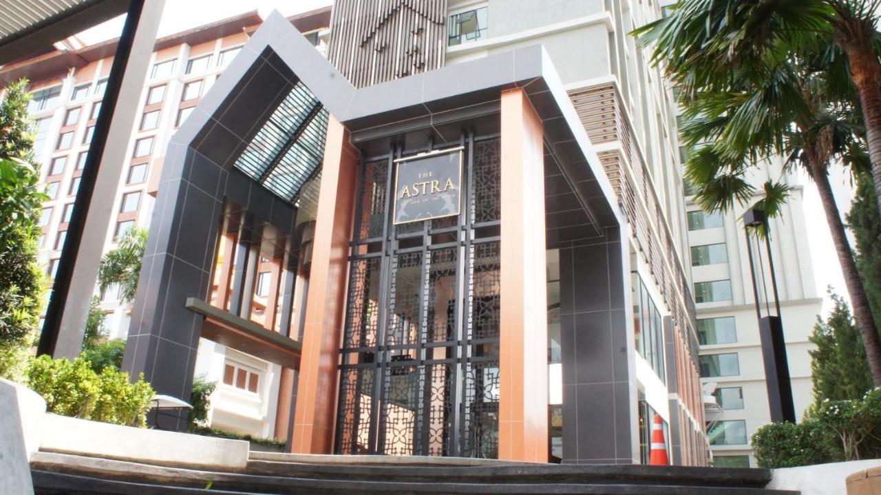 The Astra Chiang Mai Family Room Екстериор снимка