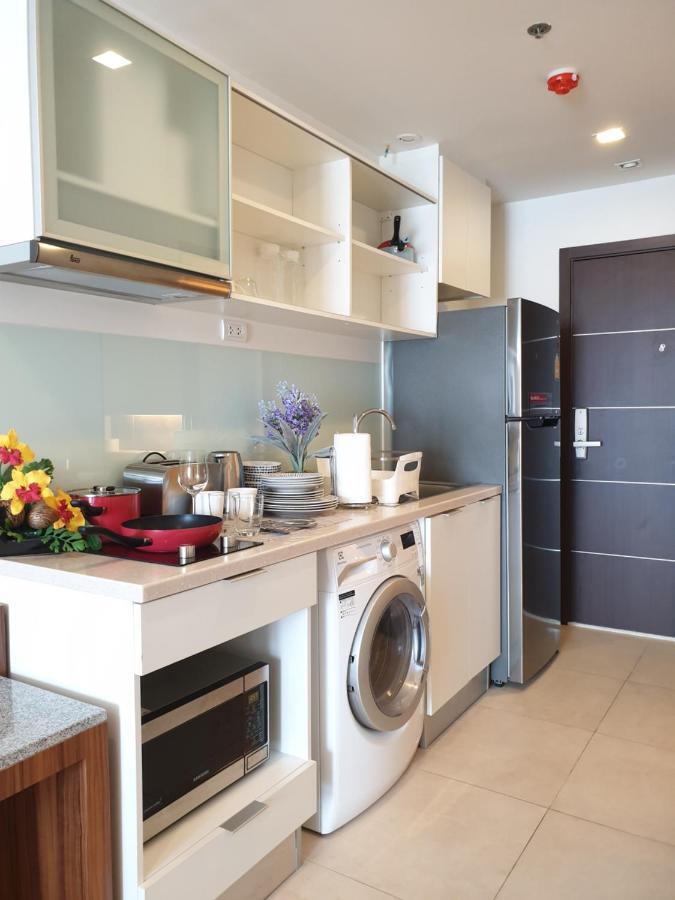 The Astra Chiang Mai Family Room Екстериор снимка