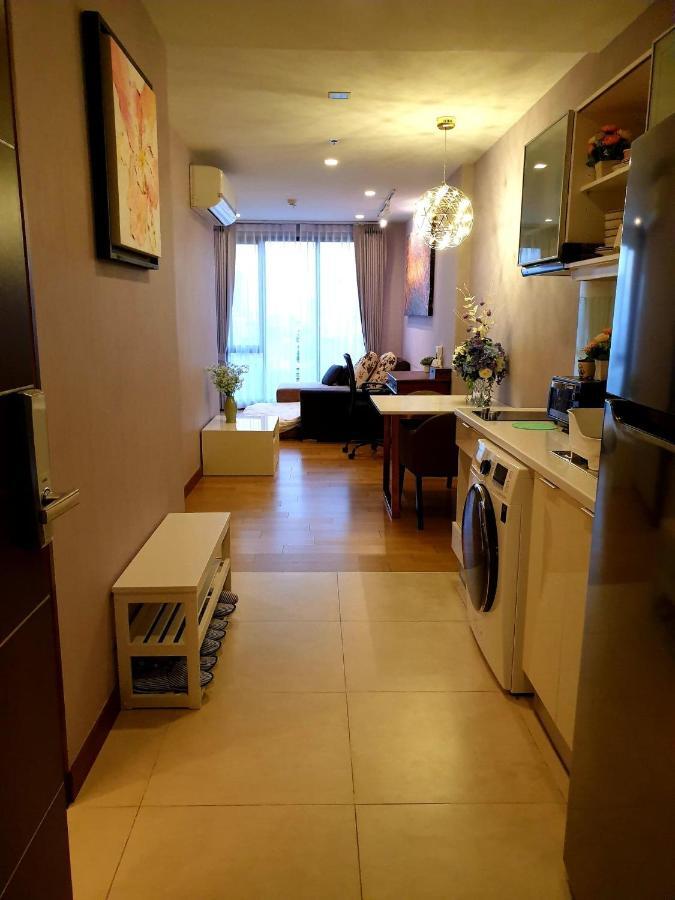 The Astra Chiang Mai Family Room Екстериор снимка
